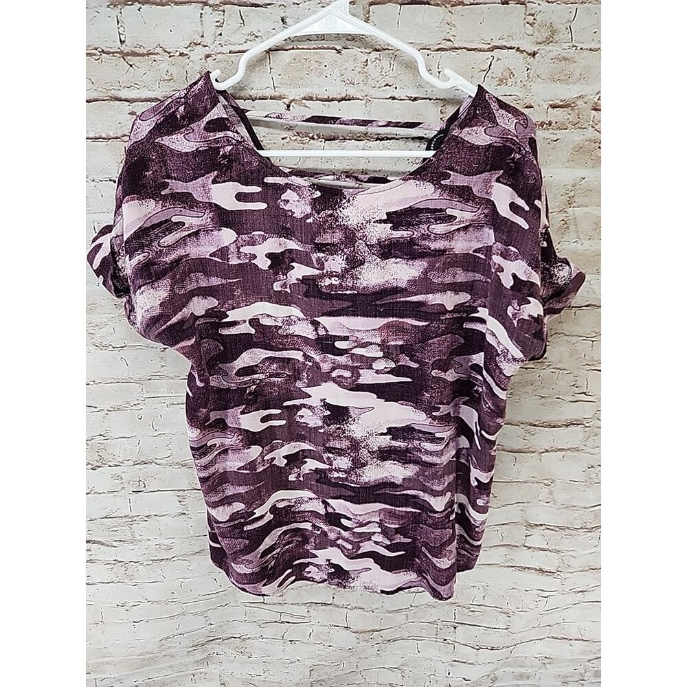 Rock & Republic Camo Purple Top Round Neck Short Sleeve Open Back